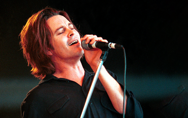 Powderfinger Front Man Bernard Fanning Performing in the 90s